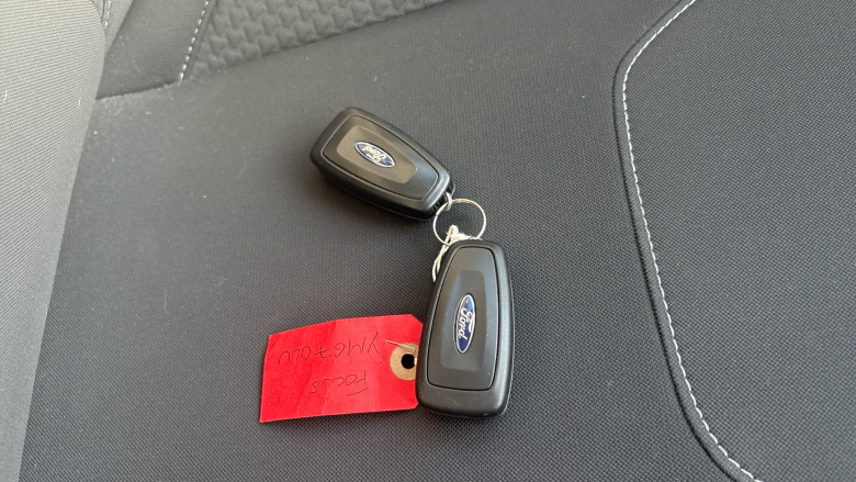 Ford Focus 1.0 EcoBoost 125 Zetec Edition 5dr Auto Petrol Estate